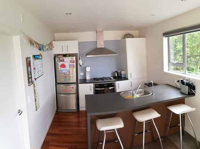 4A Versailles Street, Karori