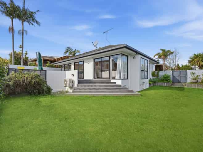 47 Loloma Drive, Half Moon Bay