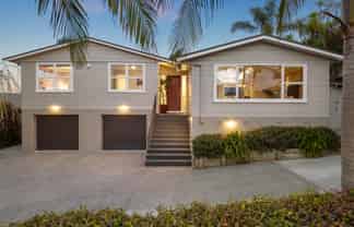 48 Ocean View Road, Northcote