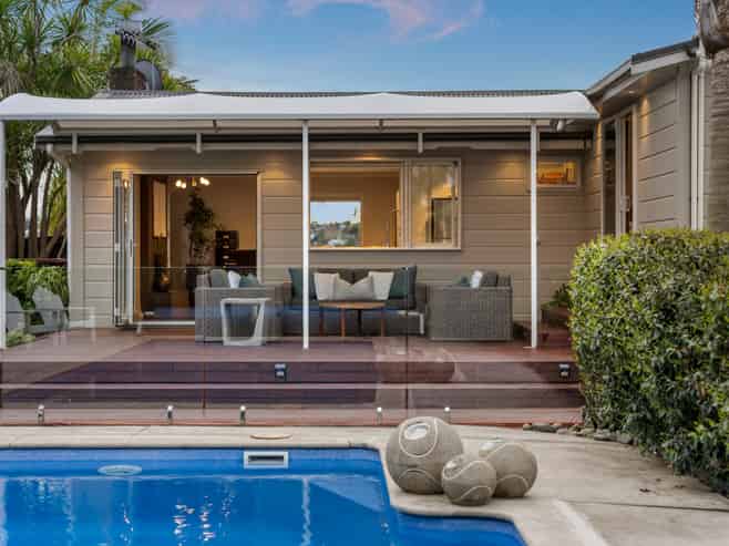48 Ocean View Road, Northcote