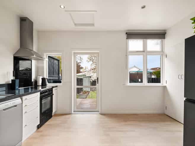 127 Fitzroy Street, Forbury