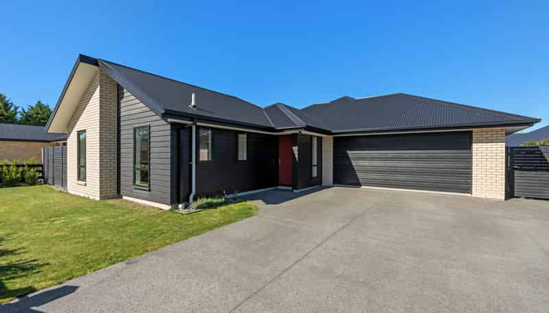 577 Birchs Road, Lincoln