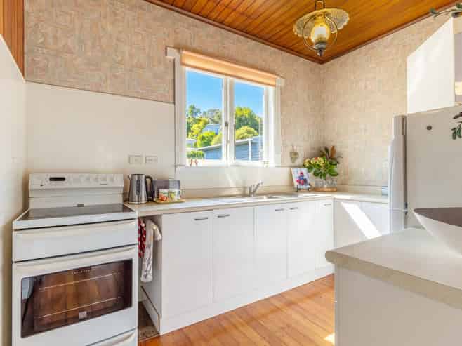 117 Mount Albert Road, Mount Albert