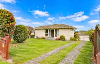 306 Clayton Road, Pukehangi