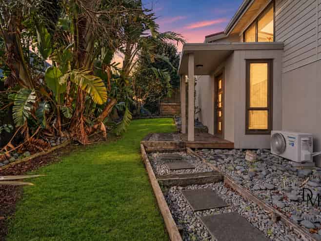 9 Destino Court, Conifer Grove