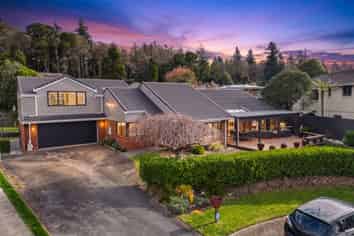43 Lewis Road, Lynmore