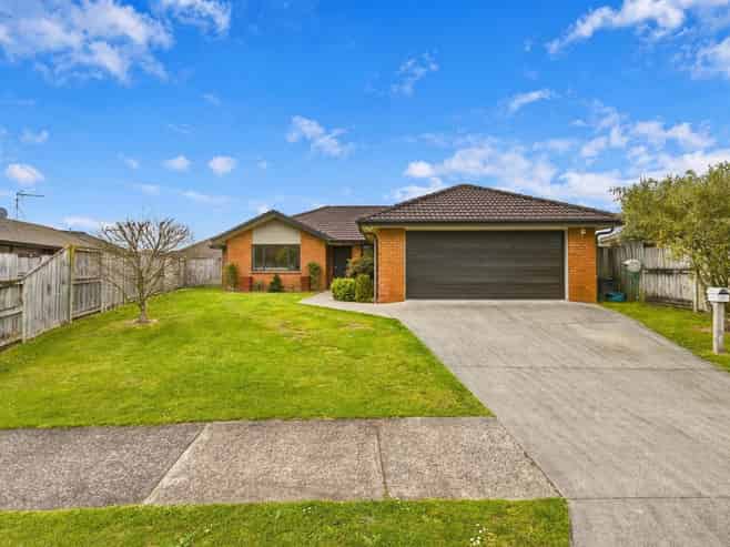 31 Tallentire Crescent, Huntington
