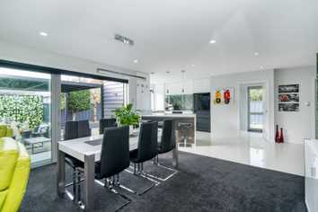 42 Russel Street, Gladstone