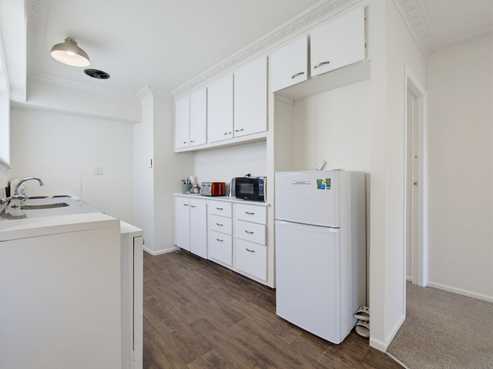 6 Lee Road, Hannahs Bay