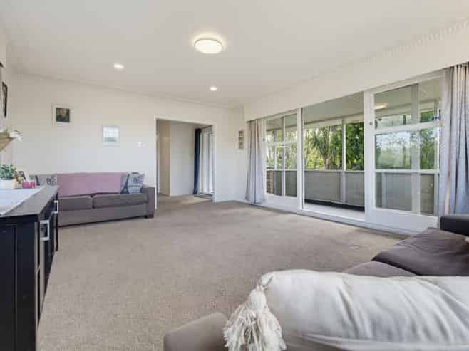 6 Lee Road, Hannahs Bay