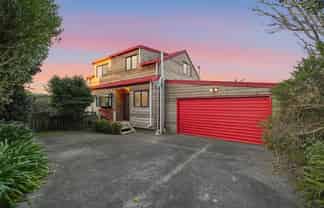 2/6 Maleme Avenue, Belmont