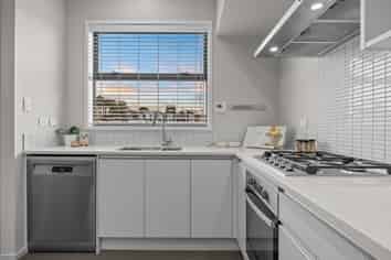 10 Kapia Road, Westgate