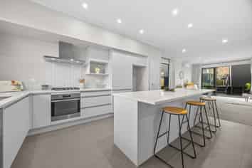 10 Kapia Road, Westgate