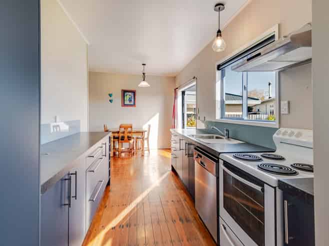4 Howard Road, Taradale