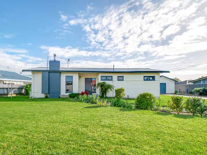 4 Howard Road, Taradale