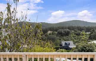 104 Titiro Place, Onemana