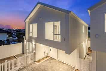 21E Tyburnia Avenue, Mount Albert