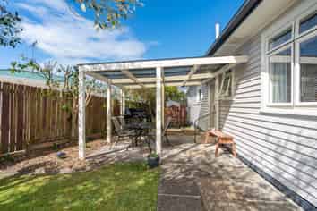 7 Wingate Street, Bader