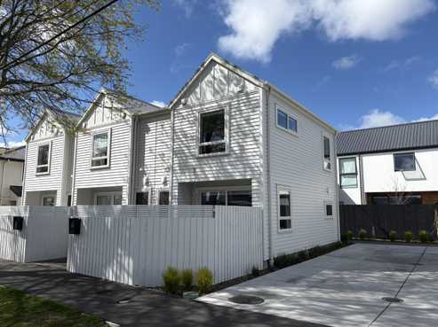 3/21 Leamington Street , Addington