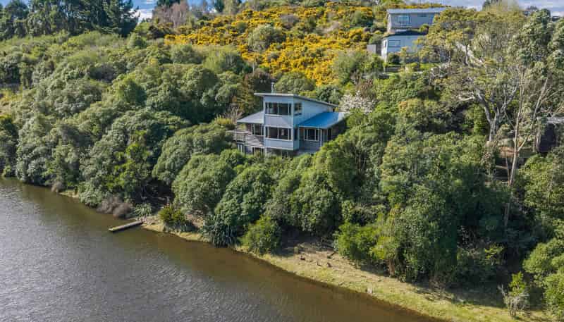 30 McIntosh Road, Brighton