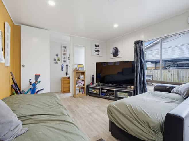 2A Carrington Place, Tokoroa