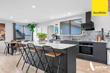 114 Kervil Avenue, Te Atatu Peninsula