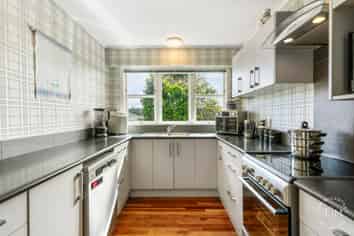 11 Lynmore Drive, Hillpark