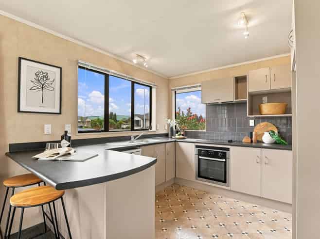 71 Meridian Grove, Kelvin Grove
