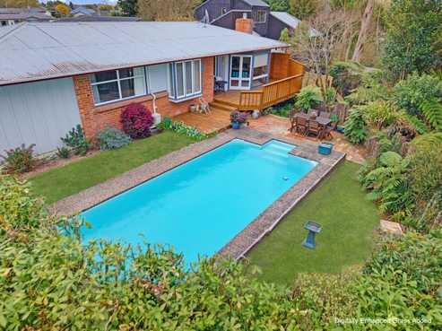 17 Byron Street, Leamington