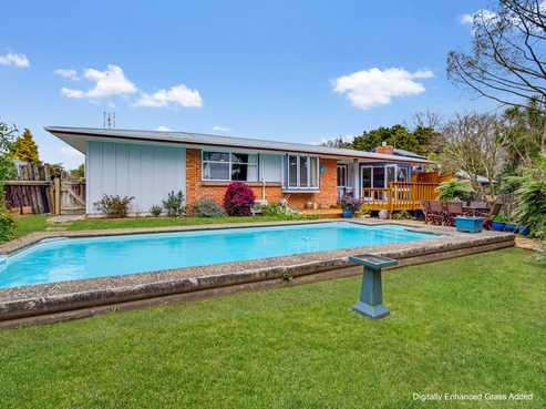 17 Byron Street, Leamington