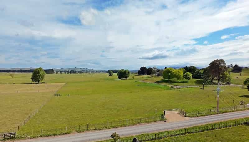96A, B, C, Farm Road, Waipukurau
