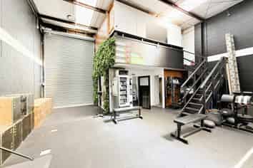 Rare Howick Industrial Opportunity | 260 m2