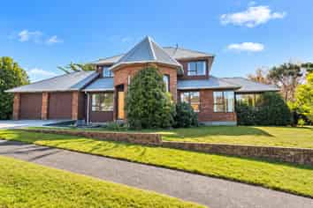 2 Eclipse Lane, Whitby