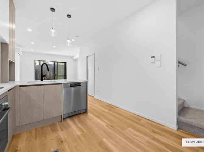 10D Keate Place, Mount Wellington