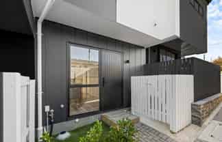 10D Keate Place, Mount Wellington