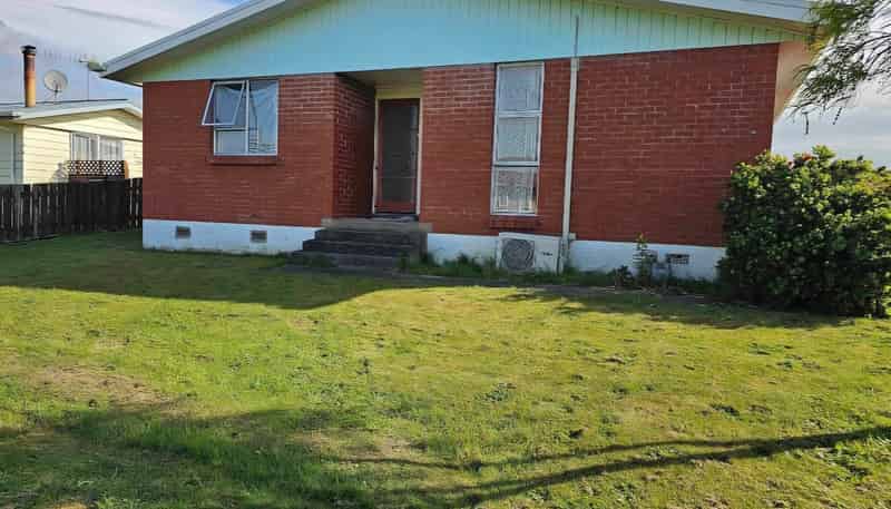 6 Kinross Street, Levin