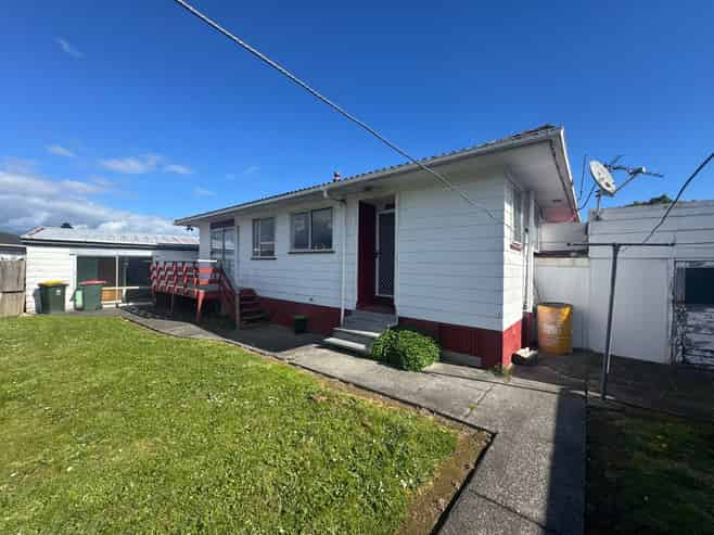 2/37 Ferndown Avenue, Papatoetoe