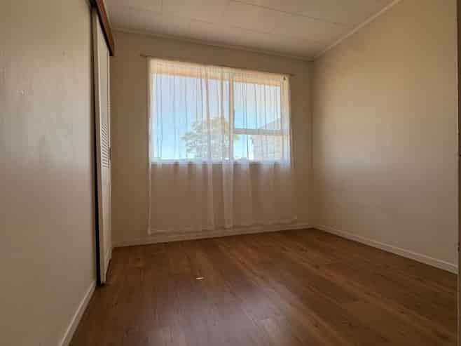 2/37 Ferndown Avenue, Papatoetoe