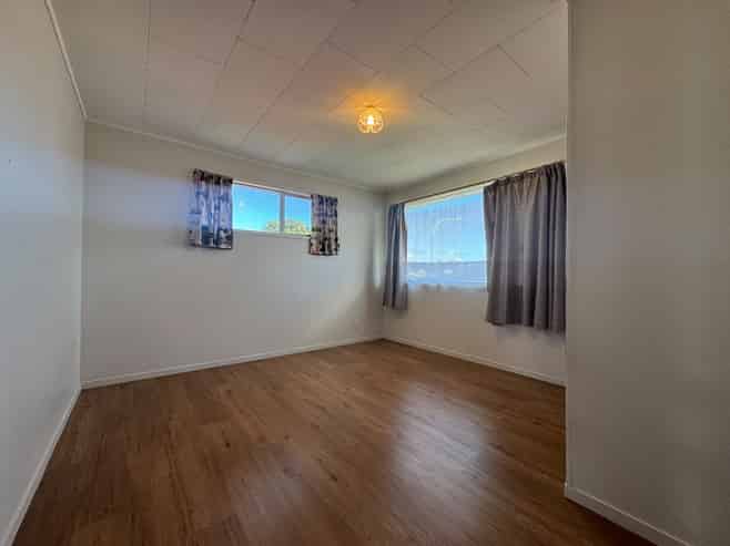 2/37 Ferndown Avenue, Papatoetoe