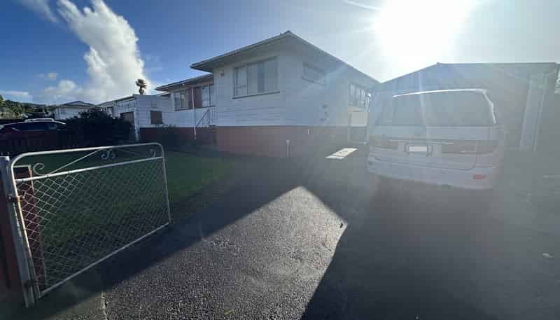 2/37 Ferndown Avenue, Papatoetoe