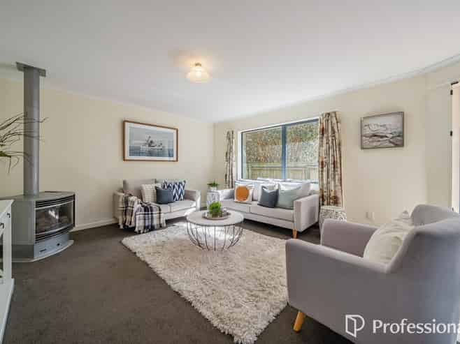 8a Faulke Avenue, Wainuiomata