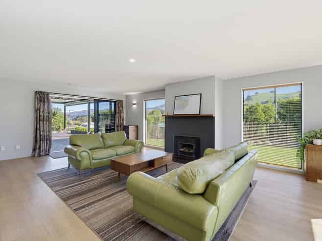 54 Pawsons Valley Road, Duvauchelle