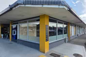 Main Highway Retail