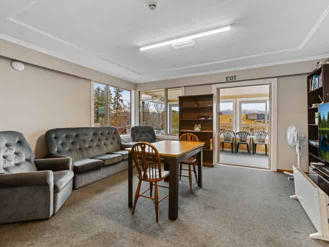 Central Otago freehold and business opportunity