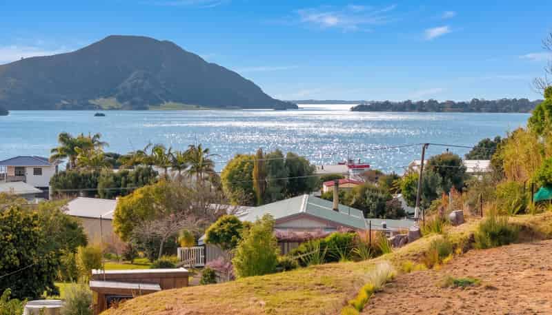 19 Harbour View Road (Lot 2), Pukenui