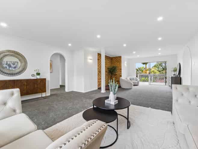 17 Edgerton Road, Te Atatu Peninsula