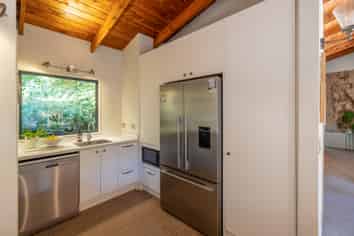 27 Junction Road, Oneroa