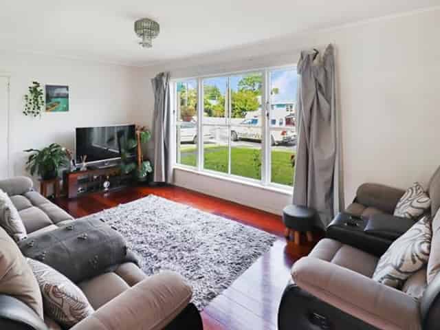 8 Whakataki Grove, Waiwhetu