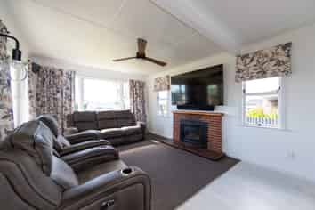 17 Folkestone Drive, Flaxmere