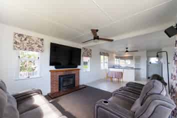 17 Folkestone Drive, Flaxmere